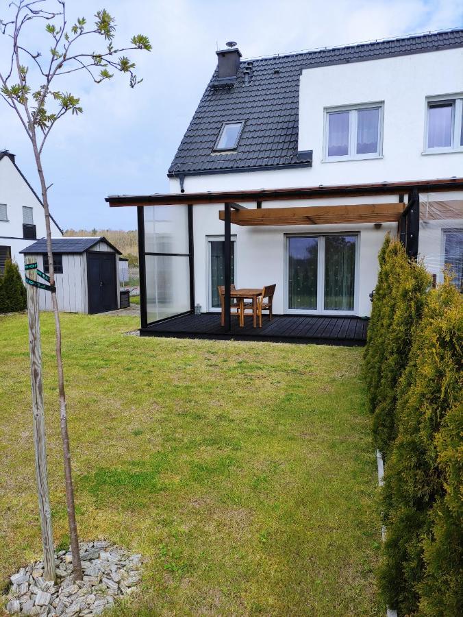 Frida Haus Villa Trzęsacz Buitenkant foto